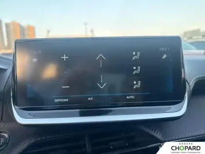 Photo 12 Peugeot 208 Gén. II Ph1 NG GT 5