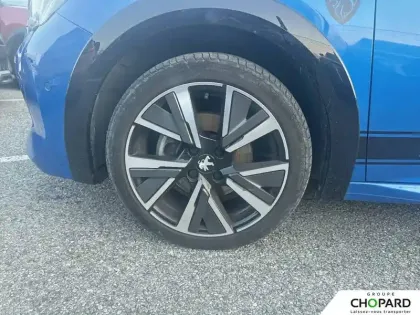 Photo 11 Peugeot 208 Gén. II Ph1 NG GT 5