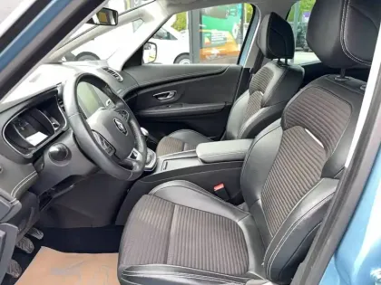 Photo 27 Renault Scenic  Blue dCi 120