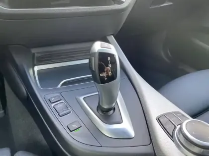 Photo 11 BMW Serie 2 Coupe 220i 184 ch BVA8