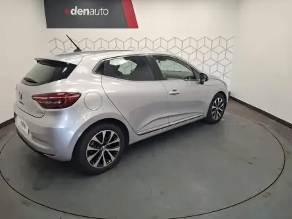 Photo 10 Renault Clio  E-Tech 140 - 21N