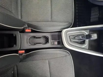 Photo 29 Renault Clio  E-Tech 140 - 21N