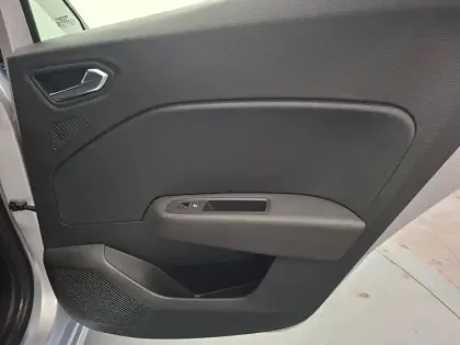 Photo 59 Renault Clio Gén. V (BJA) Ph1 Intens 5