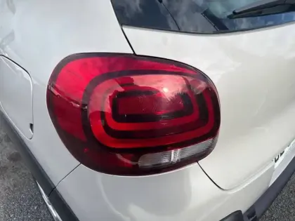 Photo 16 Citroën C3  PureTech 83 S&S BVM5