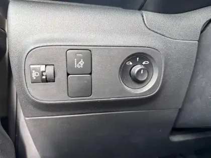 Photo 14 Citroën C3  PureTech 83 S&S BVM5