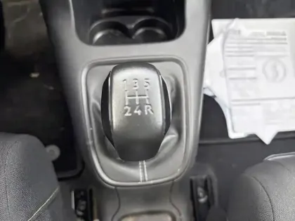 Photo 13 Citroën C3  PureTech 83 S&S BVM5