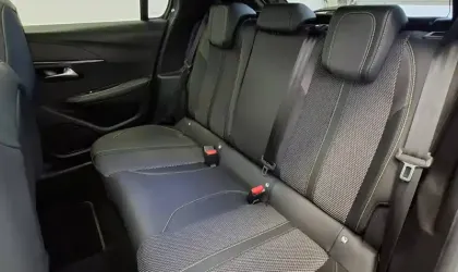 Photo 2 Peugeot 208  Hybrid 136 e-DCS6