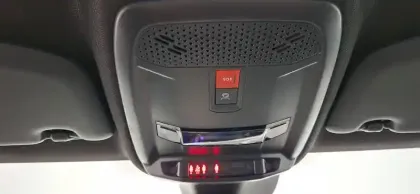 Photo 106 Peugeot 208  Hybrid 136 e-DCS6
