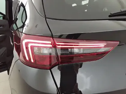 Photo 16 Opel Grandland  1.2 Turbo 130 ch BVA8