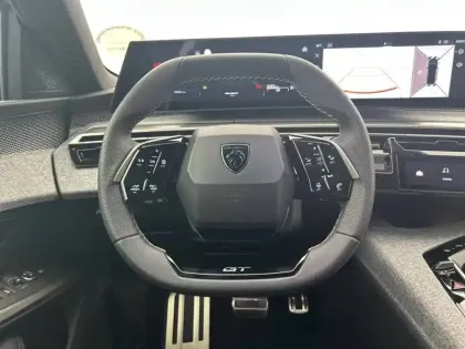 Photo 8 Peugeot 3008  Hybrid 145 e-DCS6