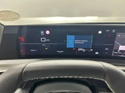 Photo 37 Peugeot 3008  Hybrid 145 e-DCS6