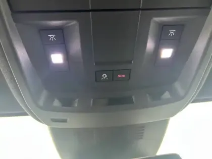 Photo 49 Peugeot 3008  Hybrid 145 e-DCS6