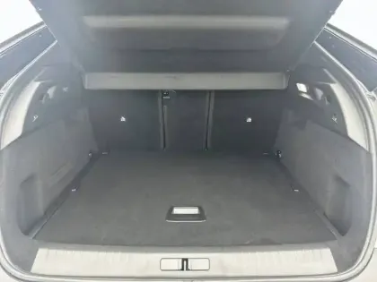 Photo 61 Peugeot 3008  Hybrid 145 e-DCS6