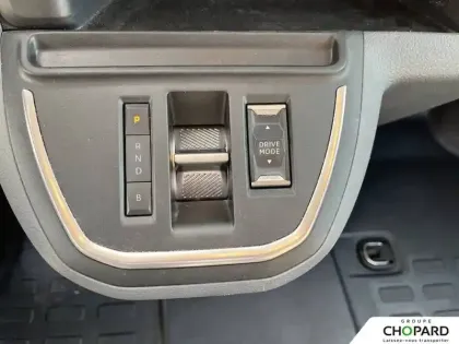 Photo 18 Peugeot Expert  FGN TOLE STANDARD ELECTRIQUE 75KWH 136