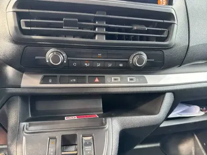 Photo 17 Opel Vivaro -E FGN TAILLE XL ELECTRIQUE 100 KW BATTERIE 75 KWH