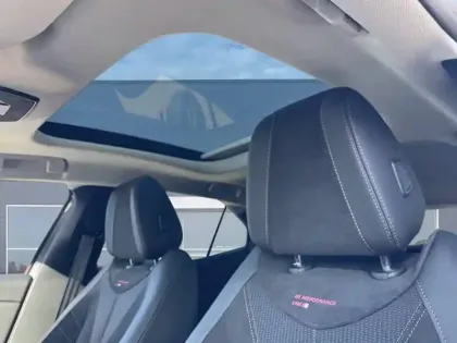 Photo 113 DS DS 4  Hybride E-Tense 225 EAT8