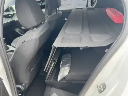 Photo 12 Peugeot 208  PureTech 100 S&S BVM6