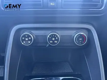 Photo 11 Citroën C3 e- 113 ch