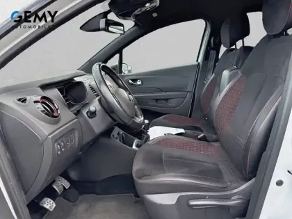 Photo 8 Renault Captur  TCe 130 FAP