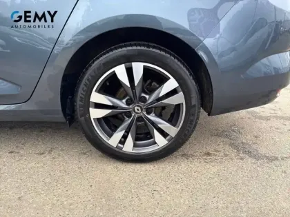 Photo 10 Renault Megane Mégane IV Estate Blue dCi 115