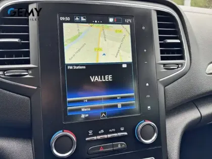 Photo 17 Renault Megane Mégane IV Estate Blue dCi 115