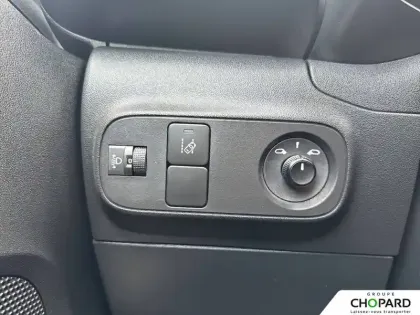 Photo 60 Citroën C3  BlueHDi 100 S&S BVM6