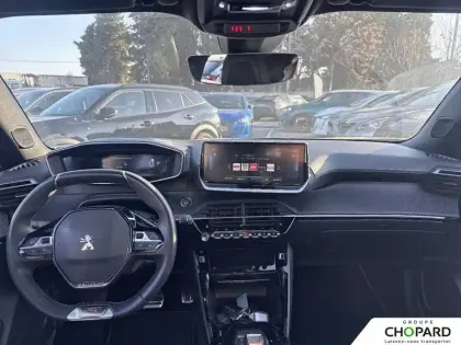Photo 14 Peugeot 2008  Electrique 136 ch