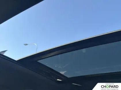 Photo 18 Peugeot 2008  Electrique 136 ch