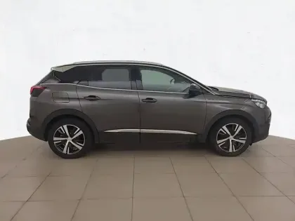 Photo 45 Peugeot 3008  1.5 BlueHDi 130ch S&S BVM6