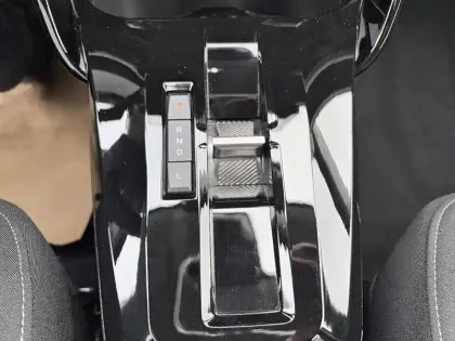 Photo 13 Citroën C3 Aircross  Hybride 136 ch Aut