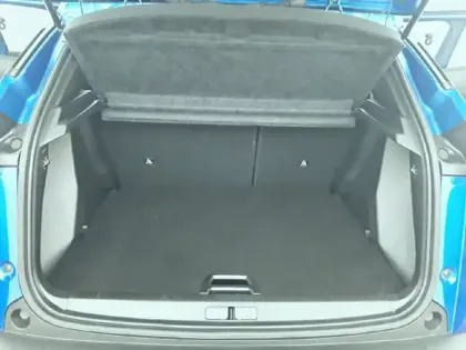 Photo 27 Peugeot 2008 Gén. II Ph2 GT 5