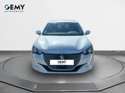 Photo 1 Peugeot 208 Gén. II Ph1 NG Roadtrip 5