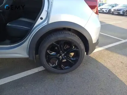 Photo 10 Renault Captur  E-Tech 145