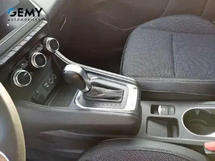 Photo 26 Renault Captur  E-Tech 145