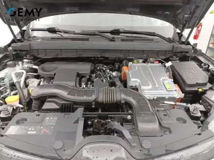 Photo 57 Renault Arkana  E-Tech hybride 145 - 22