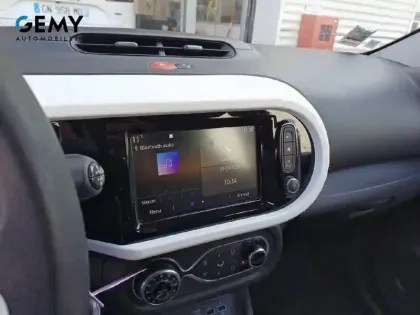 Photo 12 Renault Twingo  III Achat Intégral - 21