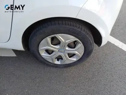 Photo 10 Renault Twingo  III Achat Intégral - 21