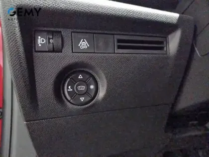 Photo 38 Citroën C4  PureTech 130 S&S EAT8