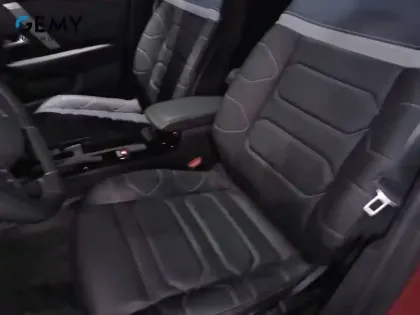 Photo 33 Citroën C4  PureTech 130 S&S EAT8