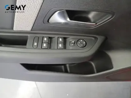 Photo 85 Citroën C4  PureTech 130 S&S EAT8