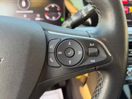 Photo 17 Opel Grandland  1.2 Turbo 130 ch