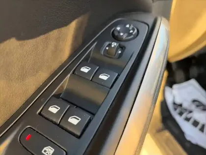 Photo 19 Opel Grandland  1.2 Turbo 130 ch