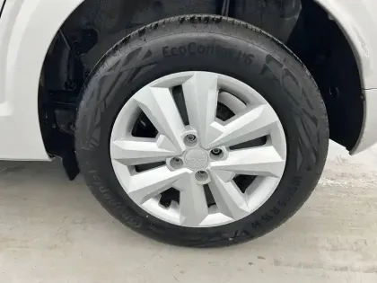 Photo 37 Dacia Sandero  SCe 65