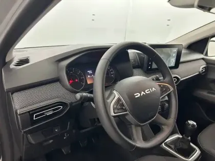 Photo 27 Dacia Sandero  SCe 65