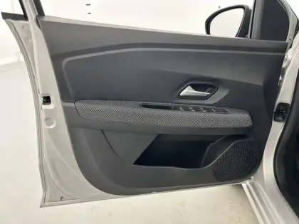 Photo 28 Dacia Sandero  SCe 65