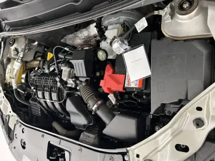 Photo 42 Dacia Sandero  SCe 65