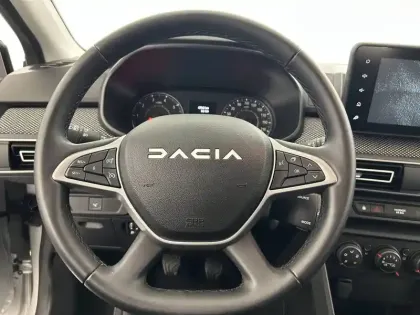 Photo 32 Dacia Sandero  SCe 65