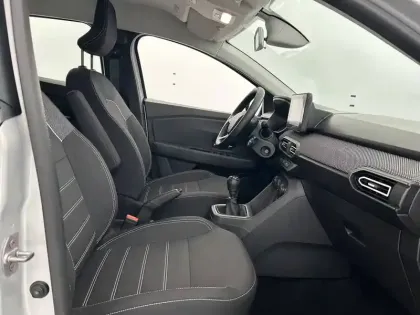 Photo 31 Dacia Sandero  SCe 65