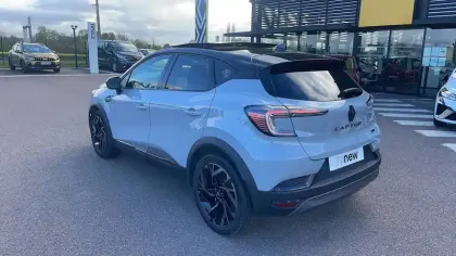 Photo 48 Renault Captur  E-Tech full hybrid 145 ch