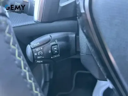 Photo 56 Peugeot 2008  Hybrid 136 e-DCS6